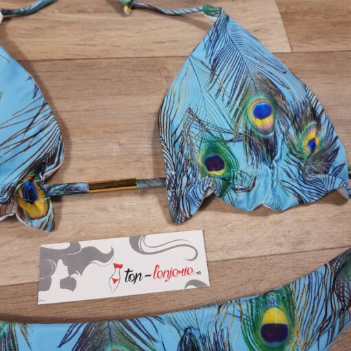 Costum de baie cu slip brazilian si imprimeu pene Paun