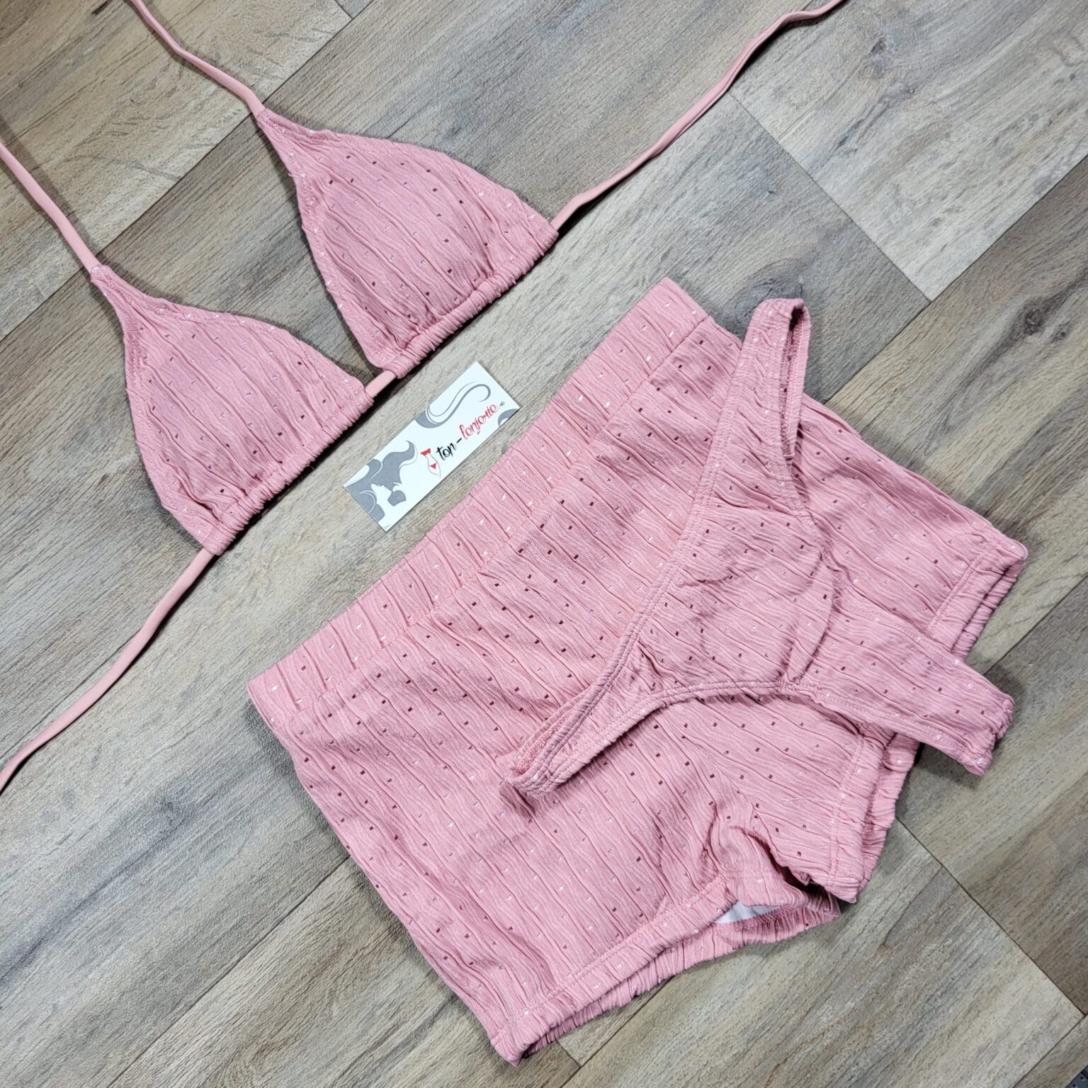 Costum de baie cu pantaloni scurti si bikini Prosecco