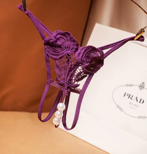 Bikini din dantela cu decupaj si perle inghinal Mov Lara- MG15